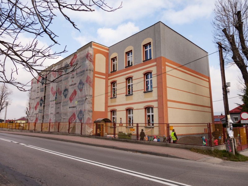 Zagospodarowanie i modernizacja przedszkola w Buczkowicach - zdjęcie7