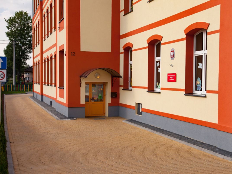 Zagospodarowanie i modernizacja przedszkola w Buczkowicach - zdjęcie17