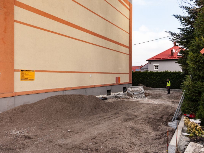 Zagospodarowanie i modernizacja przedszkola w Buczkowicach - zdjęcie3